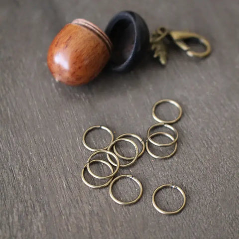 Little Acorn Stitch Marker Keeper