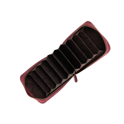 Della Q Maker's Circular Needle Case