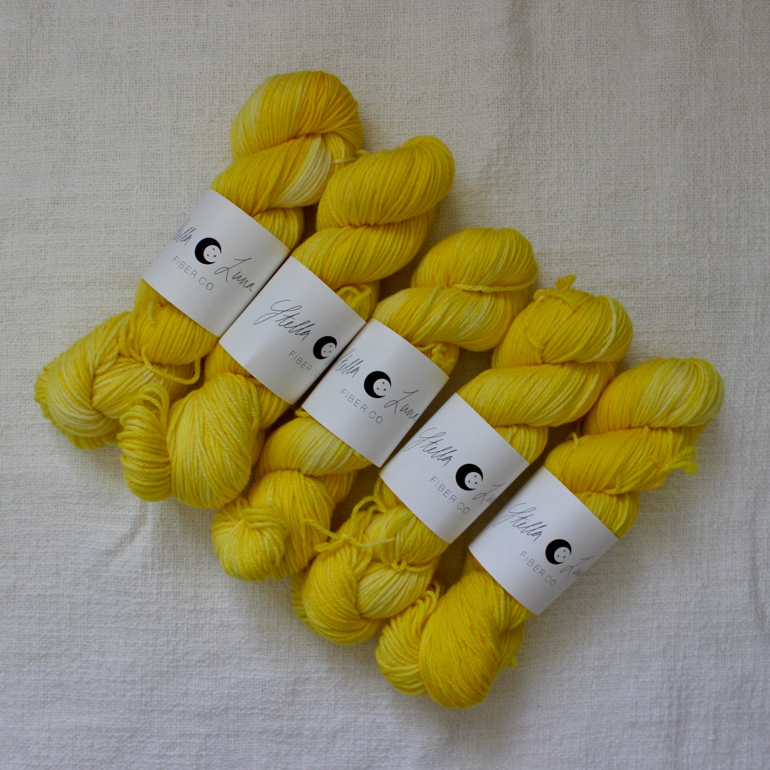 Stella Luna Fiber Co Worsted Merino Superwash