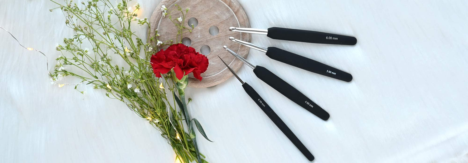 KnitPro Steel Crochet Hooks with Comfort Grip